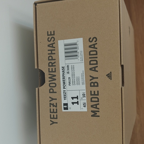 Adidas Yeezy Powerphase, simple brown, size 11 - Picture 10 of 10